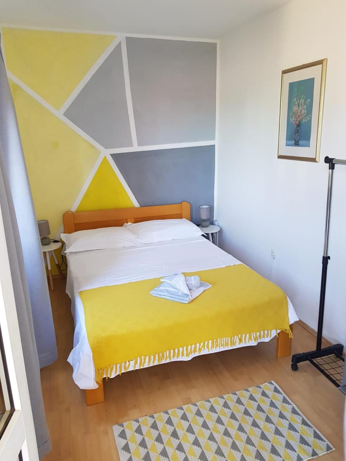 Apartmani Dekovic Primošten Buitenkant foto